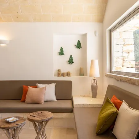 Lamia Del Bosco Con Piscina Villa Ostuni